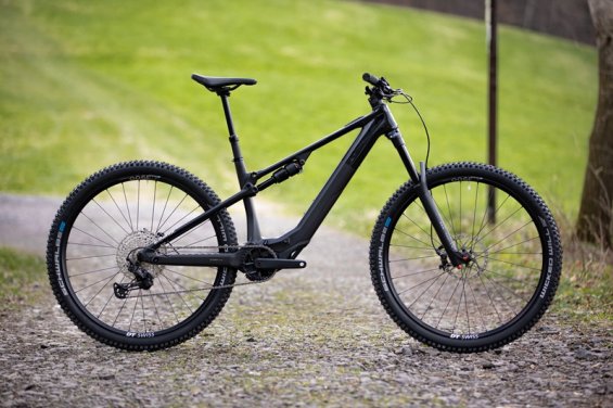 Lehký e-bike Superior iXF 9.7 v testu