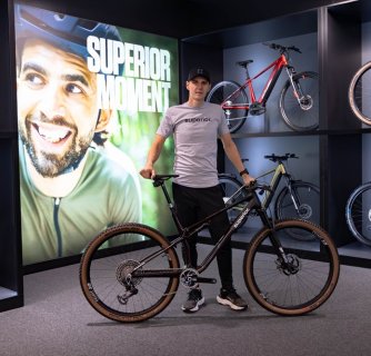 Olympijský vítěz Jaroslav Kulhavý vyráží do nové sezóny s českou značkou kol Superior