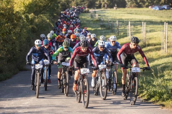 Adel a Neradil uzavřeli MTB sezónu vítězným vystoupením v Mikulově