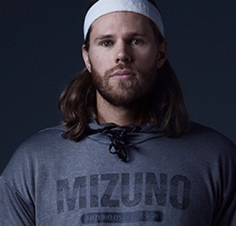 Mikkel Hansen podepsal s Mizuno tříletý kontrakt