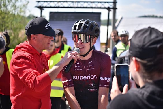 Rohálovská 50 v režii Superior Teamu: Neradil, Adel a Jobánek na pódiu