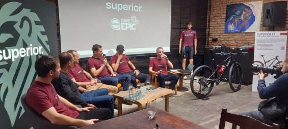 Superior Lions - Kulhavý s Adelem jedou Cape Epic