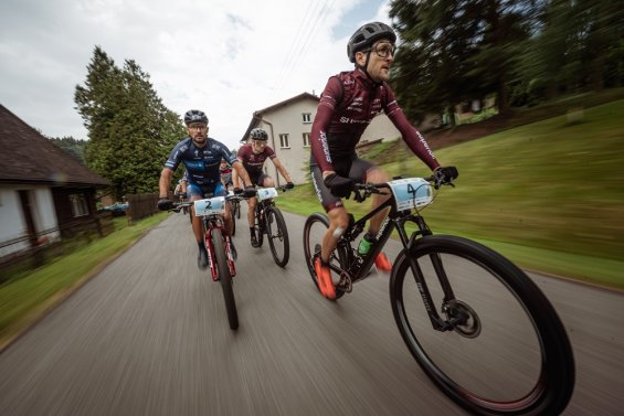 Jezdci Superior Teamu si z MTB Trilogy odvážejí druhé a páté místo