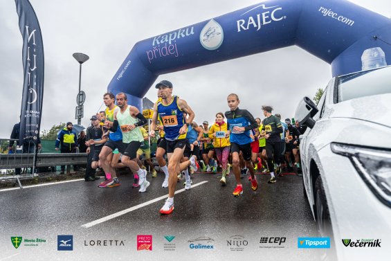 10. Žilinský mestský polmaraton propršel