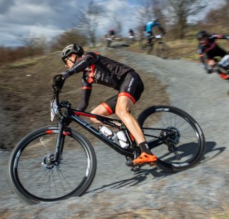 Vítězný double v úvodním MTB závodu sezóny