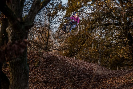 Rukavice Brisker Glove 100% naskladněny