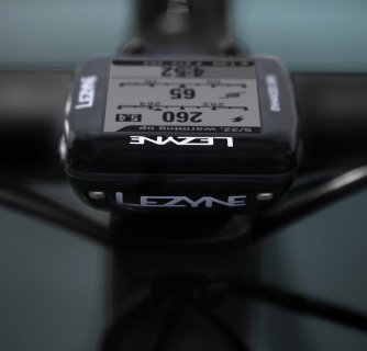 Lezyne Cyklopočítače