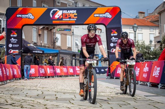Premiéra i návrat. Superior Team bere 13. místo na 4 Islands