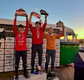 Slavík vítězí na Maltě na prvním ročníku Urbenduro