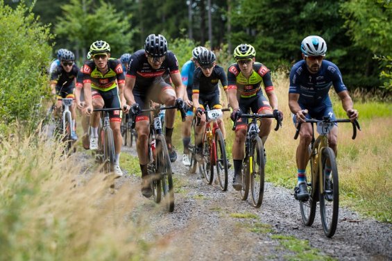 Smolné MČR v gravelu pro Superior Team