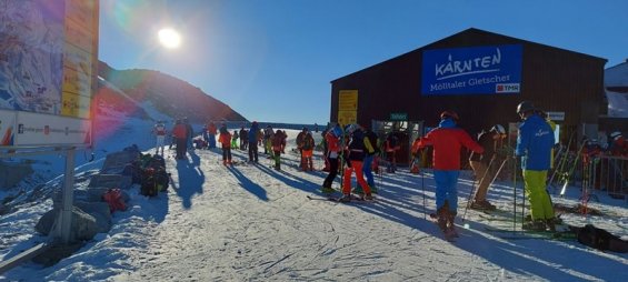 Zahajte lyžařskou sezónu na lyžích Kästle a Sporten