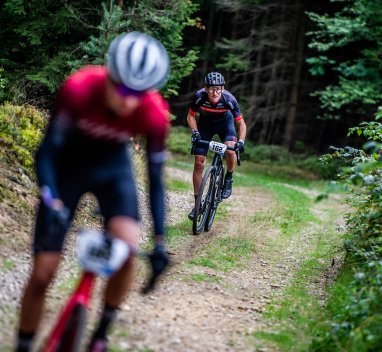 Jan Jobánek szorosan második a Gravel Blinduru versenyen