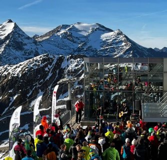 Zahajte lyžařskou sezónu na lyžích Kästle a Sporten