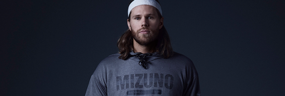 Mikkel Hansen podepsal s Mizuno tříletý kontrakt