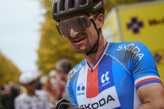 Superior Team uzavřel sezonu na gravelovém MS: Adel 51., Neradil 174.